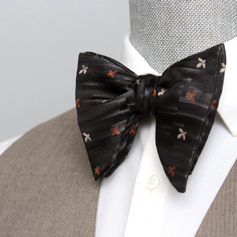 Best men's tie with fine silk fabric for office events-Big Butterfly Bow tie in Black Silk Bow Tie