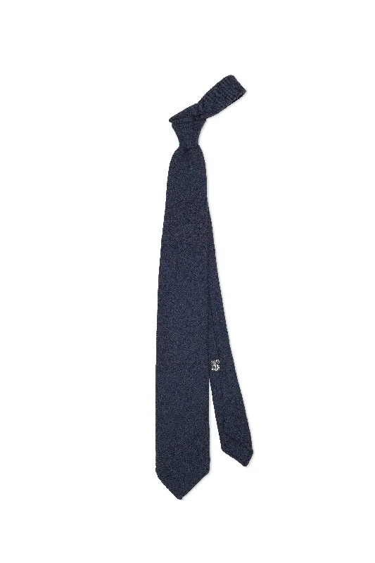 Best men's tie with sleek design for upscale meetings-Drake's Navy Cashmere Woven Tie