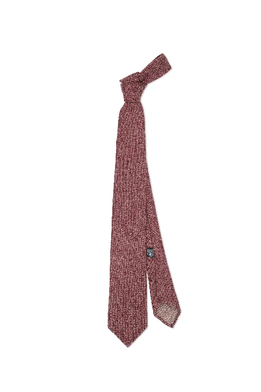 Elegant men's tie with fine texture for business wear-Drake's Plum Wool Woven Tie