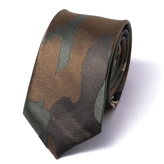 Designer men's tie with creative pattern for upscale events-Classy Men Green Camouflage Silk Skinny Tie