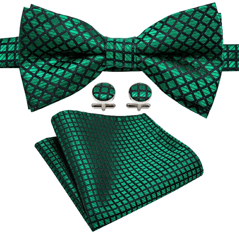 Men's tie with rich tones for high-end occasions-Green Plaid Pre-tied Bow Tie Hanky Cufflinks Set