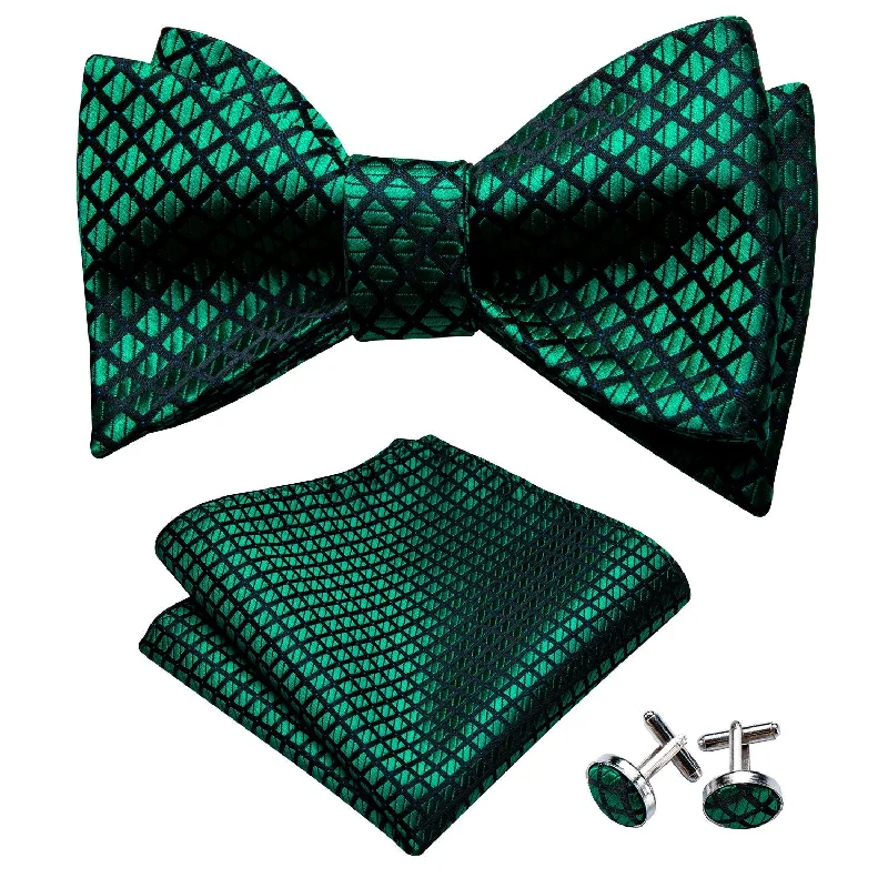 Luxury silk tie for men's evening wear-Green Plaid Silk Self-tied Bow Tie Hanky Cufflinks Set