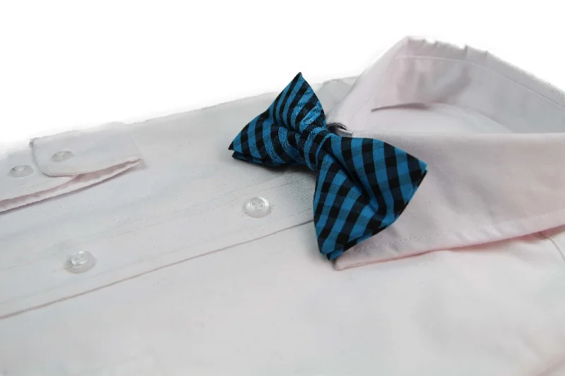 Stylish men's tie with fine houndstooth print for office wear-Mens Aqua & Black Checkered Patterned Bow Tie