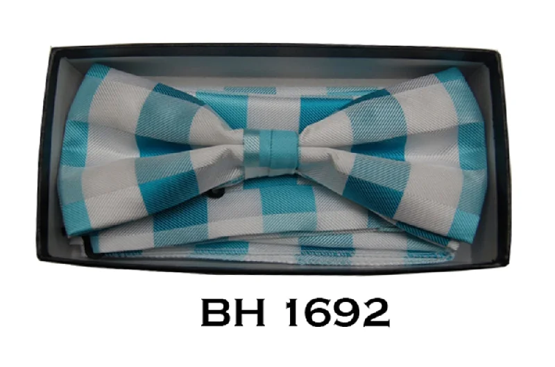 Classic men's tie with thin stripes for business wear-Men's Blue White Checks Pre-Tied Bow Tie With Matching Hanky BH-1692