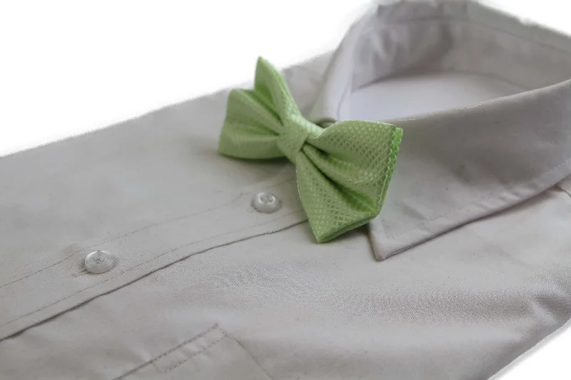 Men's tie with geometric patterns for corporate events-Mens Lime Plain Coloured Large Patterned Checkered Bow Tie