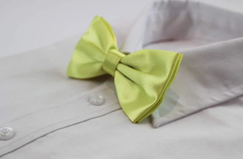 Men's tie for corporate events with modern design-Mens Lime Solid Plain Colour Bow Tie