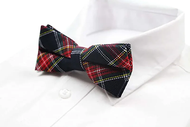 Men's tie with geometric lines for modern business attire-Mens Navy & Red Tarten Plaid Patterned Bow Tie