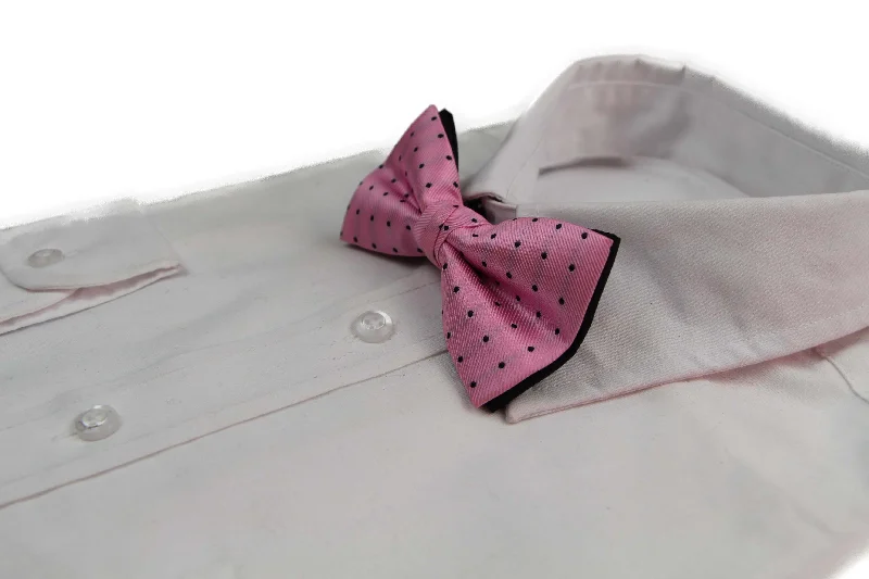 Men's tie with luxurious fabric for a sleek look-Mens Pink With Black Polka Dots Patterned Bow Tie