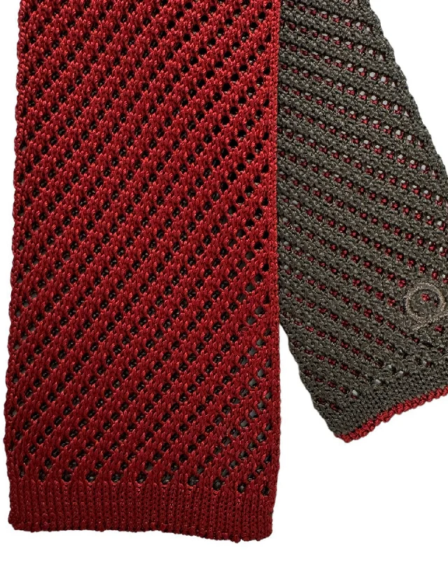 Classic men's tie for sophisticated gatherings with subtle patterns-Salvatore Ferragamo Tie Maroon Taupe Knitted Square End Tie - 2 Sided