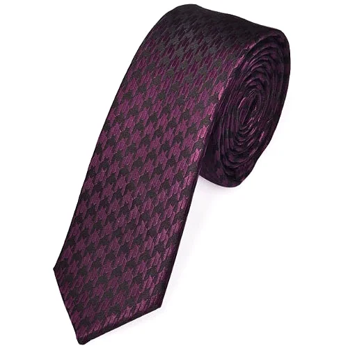 Men's tie for upscale events with luxurious finish-Classy Men Skinny Purple Houndstooth Tie