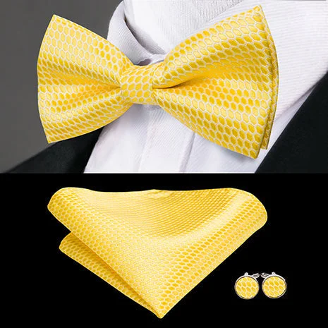 Classic men's tie for upscale gatherings-Solid Yellow Pre-tied Bow Tie Pocket Square Cufflinks Set