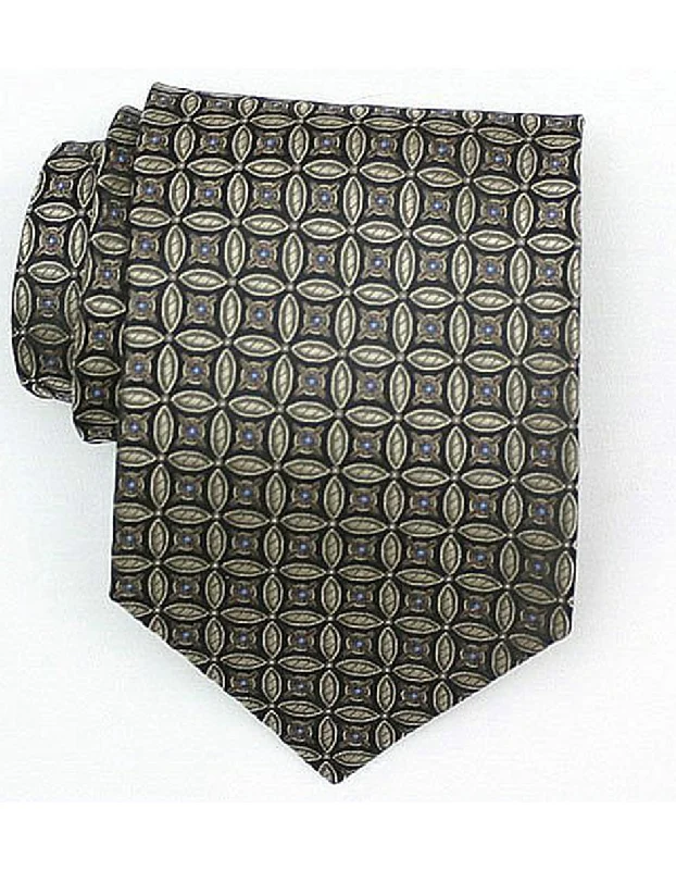 Designer tie with bold prints for business wear-Green Flower Neck Tie